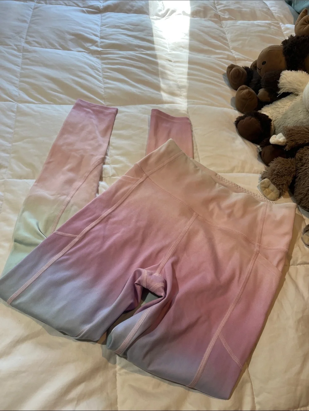 Victoria’s Secret Pastel Ombre Workout Set - Picture 2 of 10